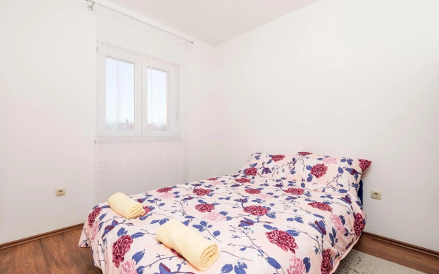 Nice Apartment in Rijeka With 2 Bedrooms and Wifi