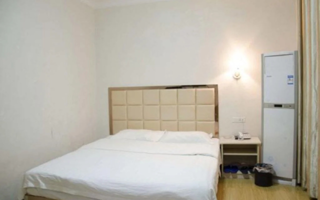 618 Business Hotel
