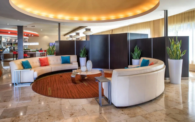 Courtyard by Marriott Sacramento Cal Expo