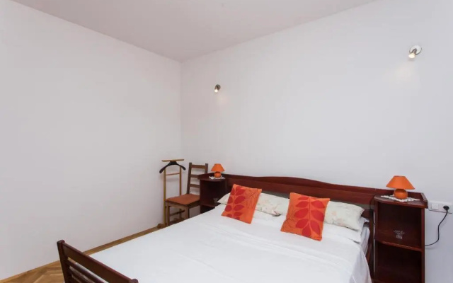 Apartments Oliva