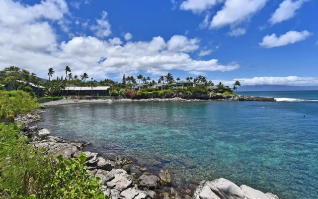 Napili Point B37, Napili