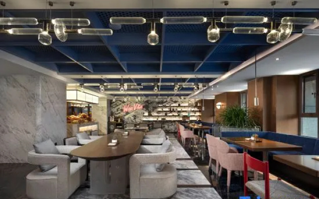 Wanda Moments Hotel Taiyuan South Station