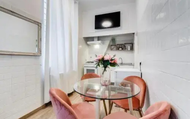 New!! Trevi Fountain - Romedreamhome