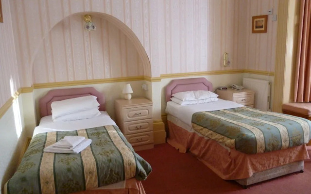 The Parkbury Hotel