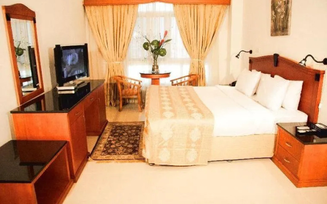 Ramee Guestine Hotel Apartment 3