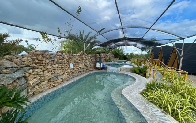 LaSersita Casitas and WaterSpa Beach Resort