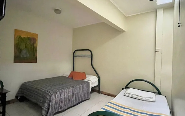 Gaudys Hotel