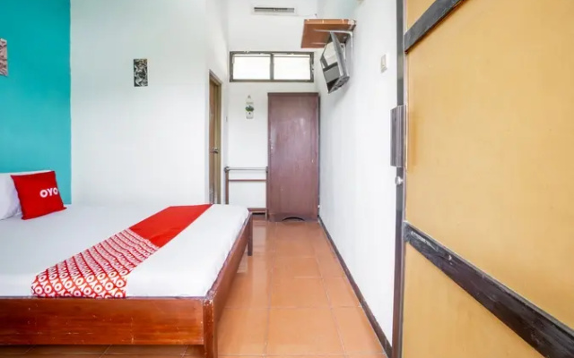 Hotel O Central Madiun Near Stasiun Kota Madiun
