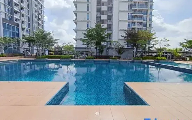 Railway Stylish Homestay (3Br3B) 6Pax by Cowidea