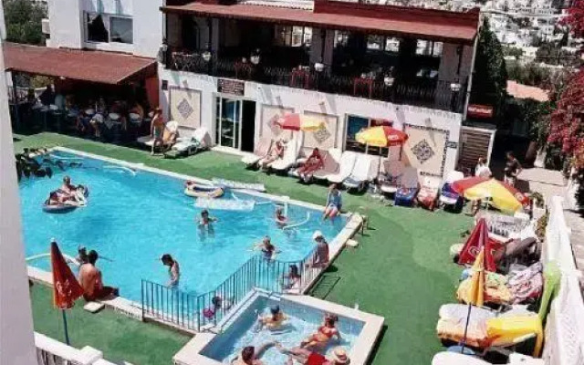 Gardenya Apart Hotel