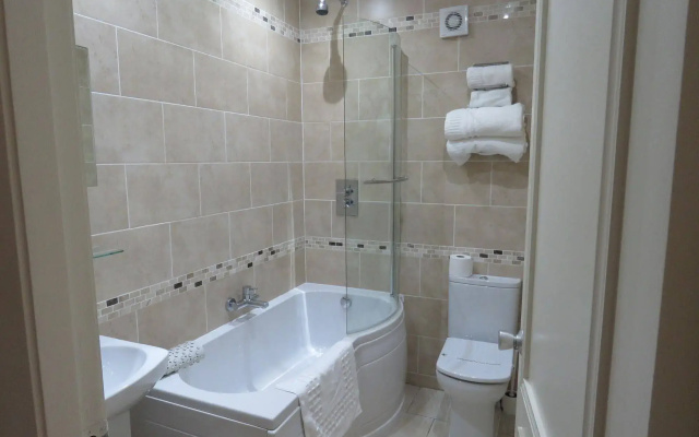 Statham Lodge Hotel