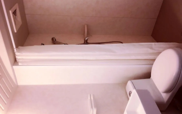 Run Jia Qin Shang Boutique Hotel