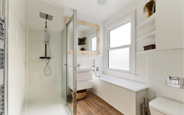 The Fulham Wonder - Stylish 4bdr Flat With Garden