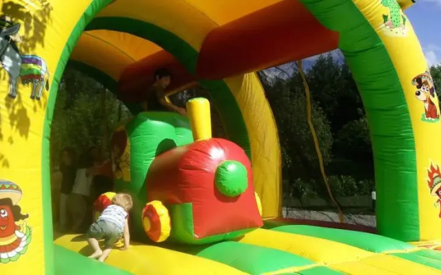Camping Les Ulèzes