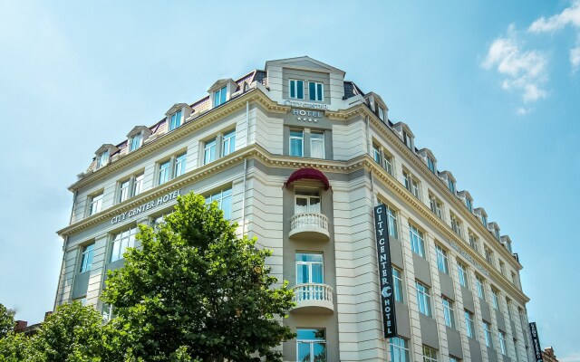 City Center Hotel вид на фасад