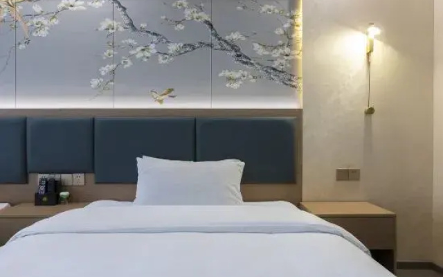 Fengjun Yazhi Hotel