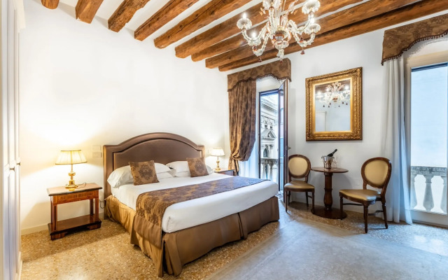 San Teodoro Palace Luxury Apartments