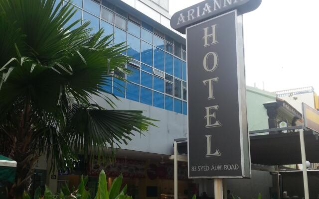 Arianna Hotel вид на фасад