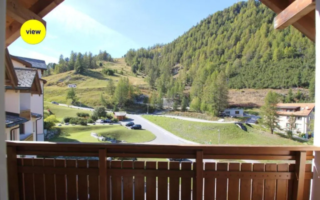 Ruinatsch 44