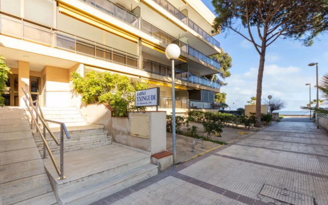 UHC Txingudi Apartments