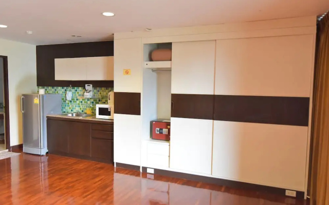 Eight Ville Apartment