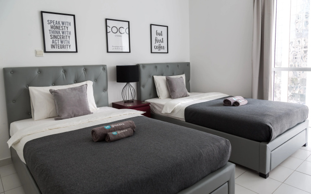 Luxury apartment with Dubai Marina views