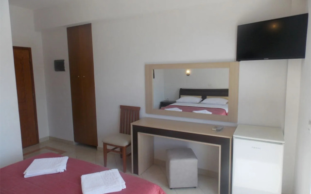 Hotel Mano