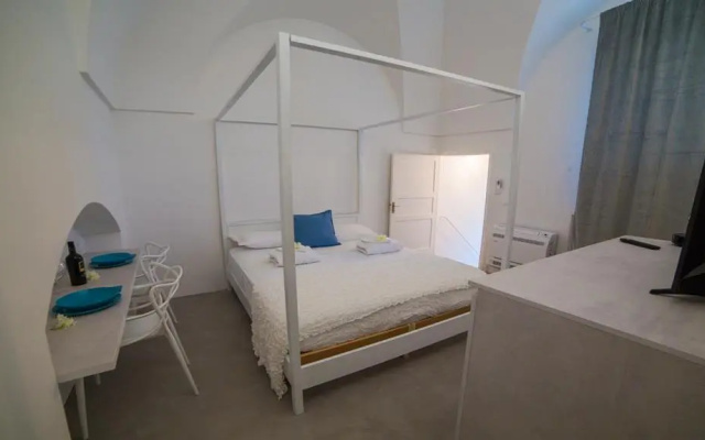Dama Bianca Boutique Hotel Ostu