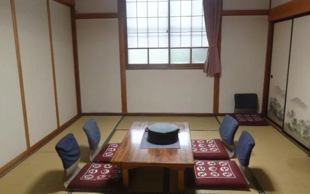 Shinyu Onsen Kurikomaso
