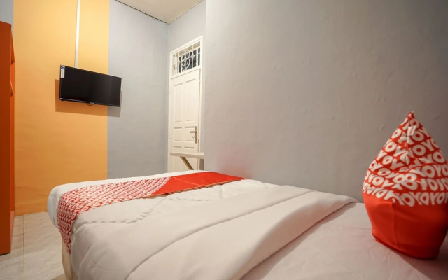 Cendrawasih Homestay by OYO Rooms