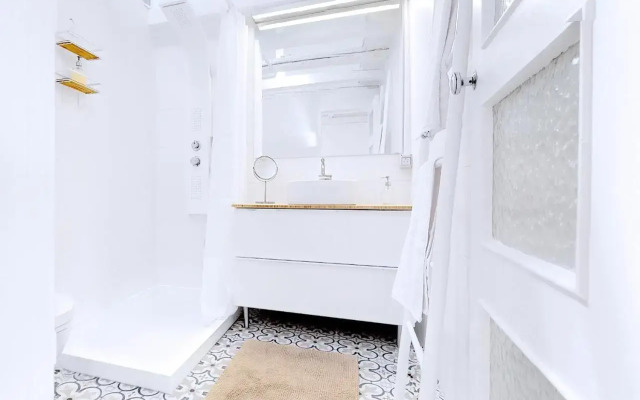 18th Century Loft