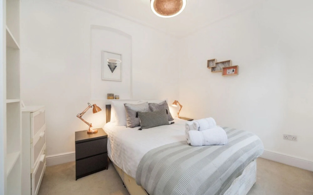Urban Stay Oxford Street Mansion