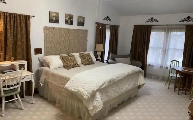 Live Oak B&B