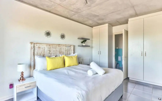 2 Bedroom Secure Pool Strong Wifi
