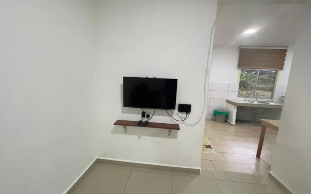 OYO 90497 Eva Homestay