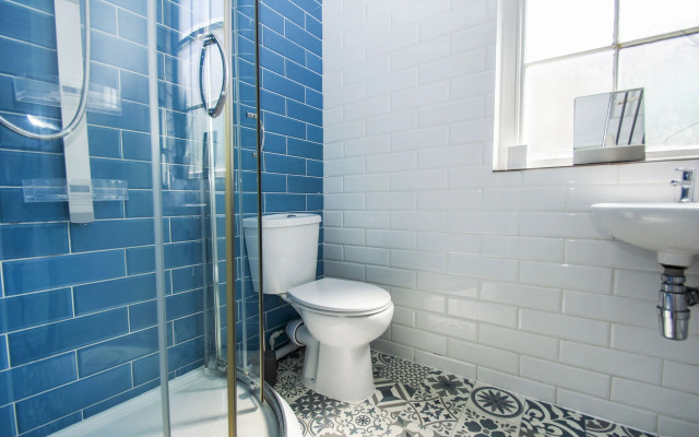 Cannon Spa Brighton Beach Apartments