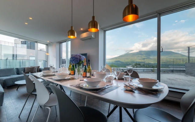 Kira Kira Suites by H2 Life