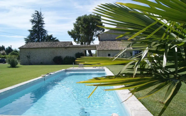 B&B dans Mas en pierres