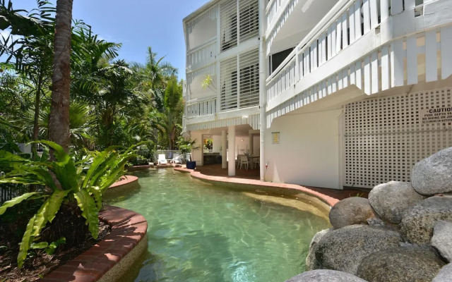 Apartments at The White House Port Douglas