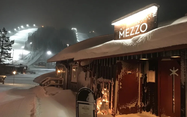 Hotell Mezzo