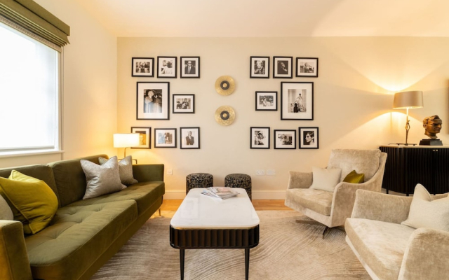 Your Zen - 2 Bedroom Mews House in Notting Hill
