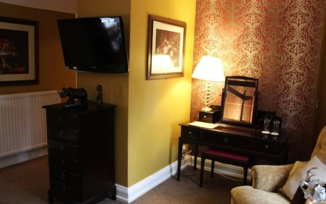 The Lion Hotel
