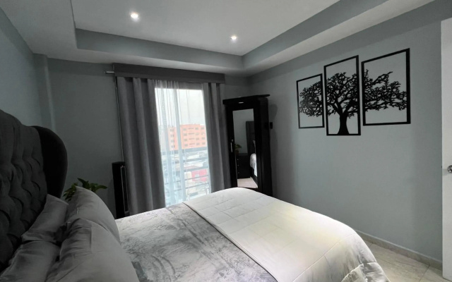 Private Penthouse / Penthouse Privado