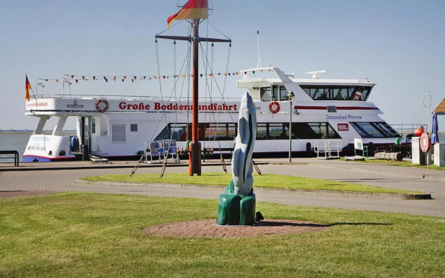 Ferienwohnung mit Balkon am Bodstedter Bodden