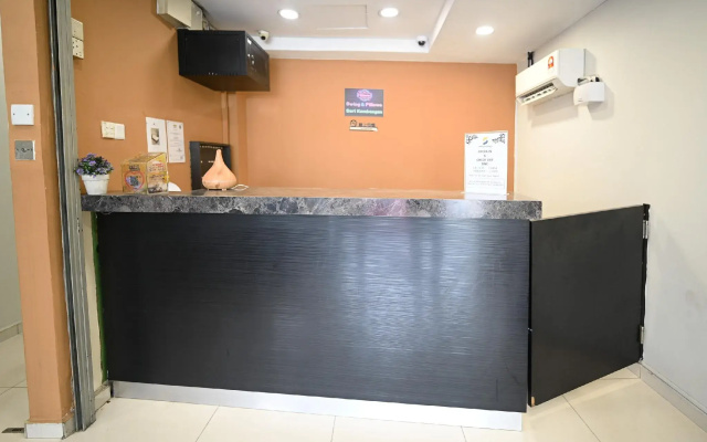 GS Golden Star Hotel