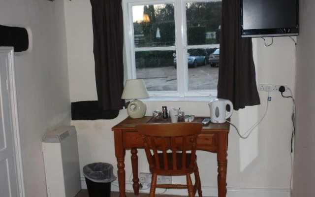 The Squirrel Inn