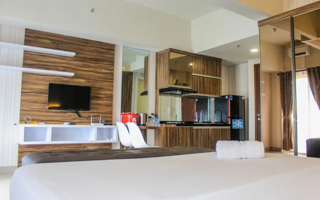 Minimalist and Stylish Studio Parkland Avenue Apartment