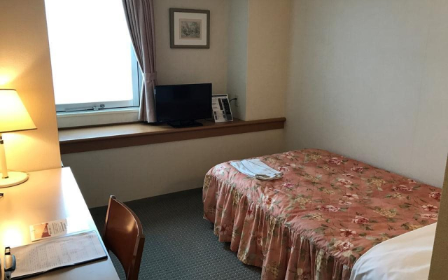 Shin Sayama Hotel