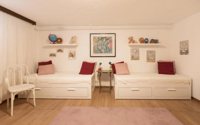 Maison Jaune by Wonderful Italy