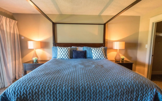 Edgewater Golf Villa 201